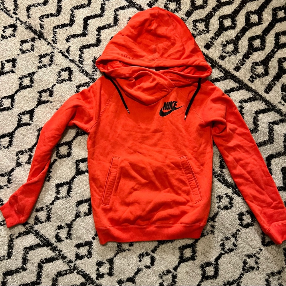Women’s Nike Cowneck Hoodie
